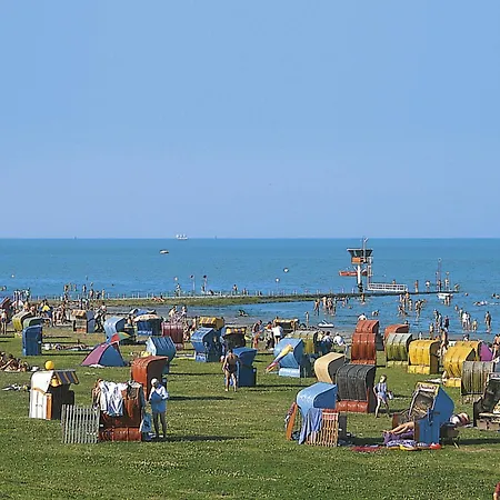 J10 Eingefriedetes In Eckwarderhoerne By Interhome Сasa de vacaciones Grosswurden