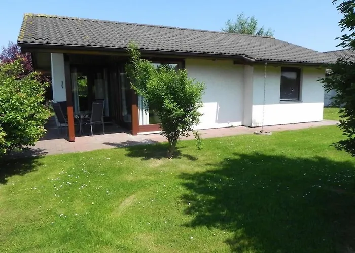 J10 Eingefriedetes In Eckwarderhoerne By Interhome * Grosswurden